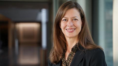 Dr. Jeannette Glock - Stv. Pressesprecherin im Hessischen Ministerium der Finanzen Dr. Jeannette Glock - Stv. Pressesprecherin im Hessischen Ministerium der Finanzen