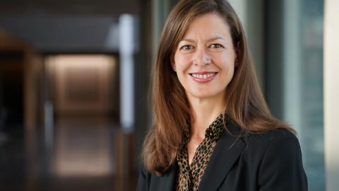 Dr. Jeannette Maria Glock - Stellvertretende Pressesprecherin im Hessischen Ministerium der Finanzen Dr. Jeannette Maria Glock - Stellvertretende Pressesprecherin im Hessischen Ministerium der Finanzen